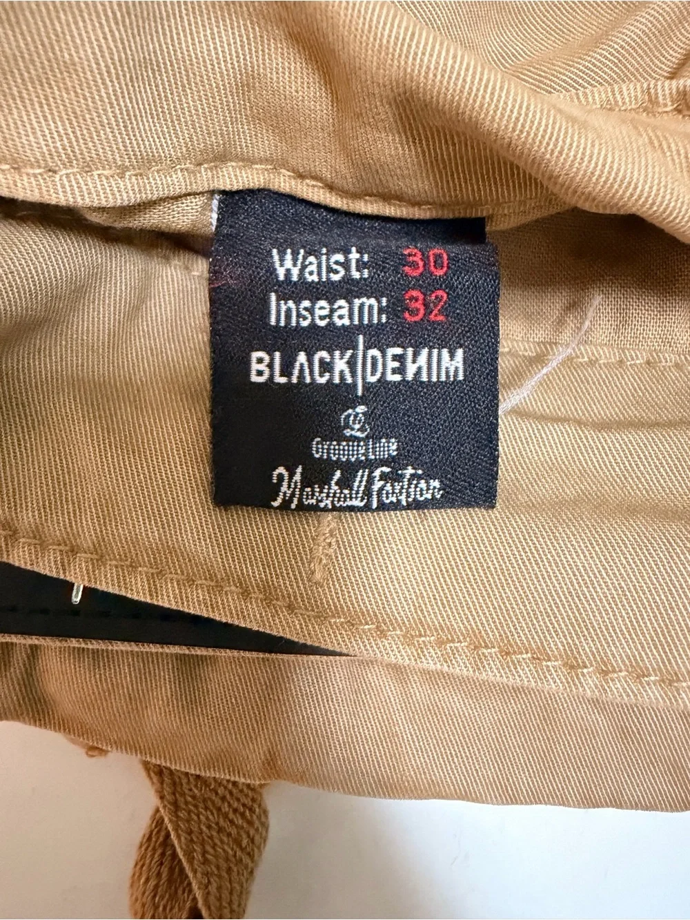 Men’s Cargo Pants in Khaki
